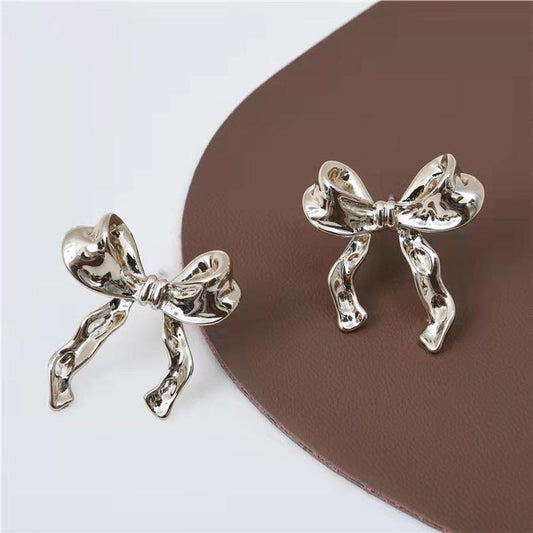 Fashionable Versatile Bow Earrings