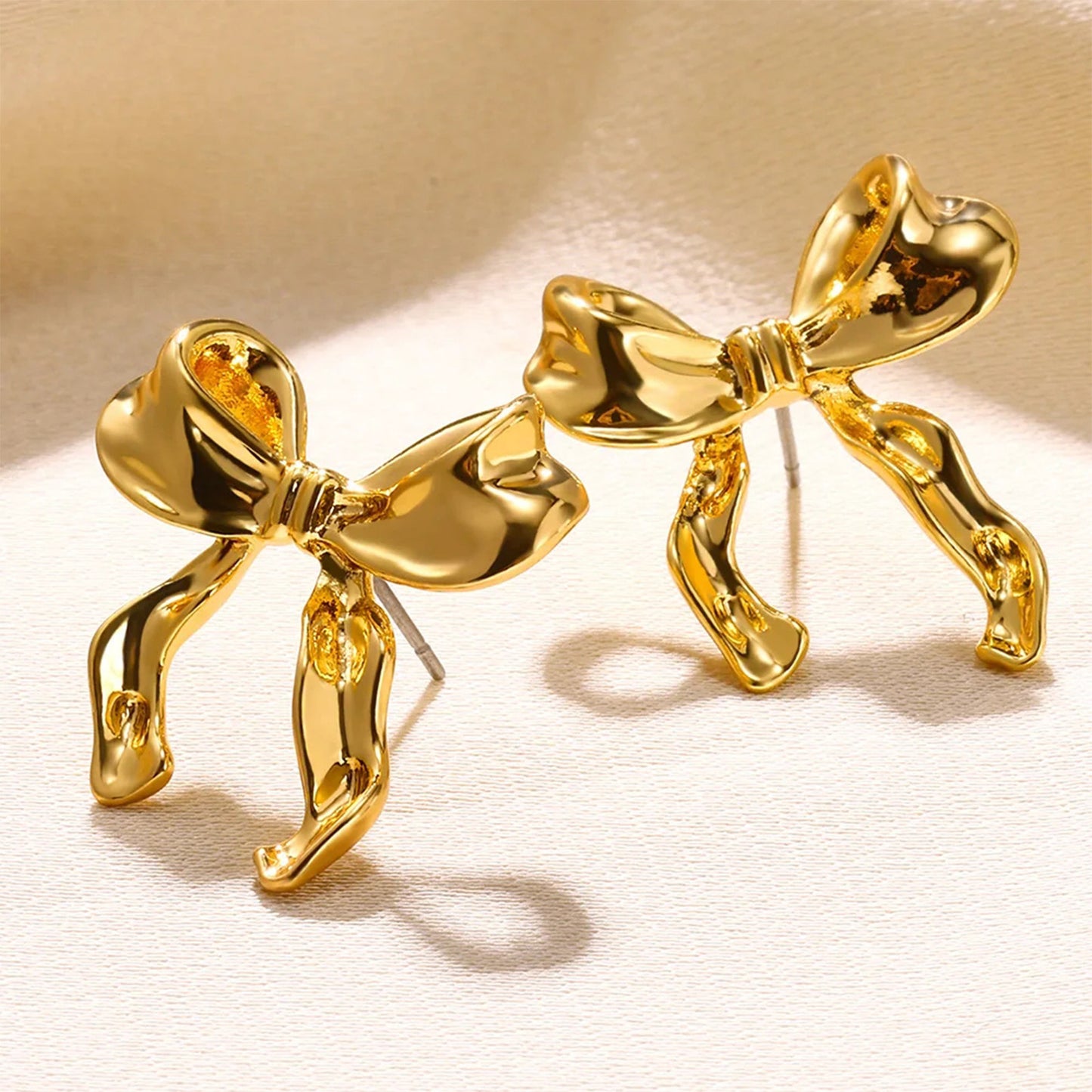 Fashionable Versatile Bow Earrings
