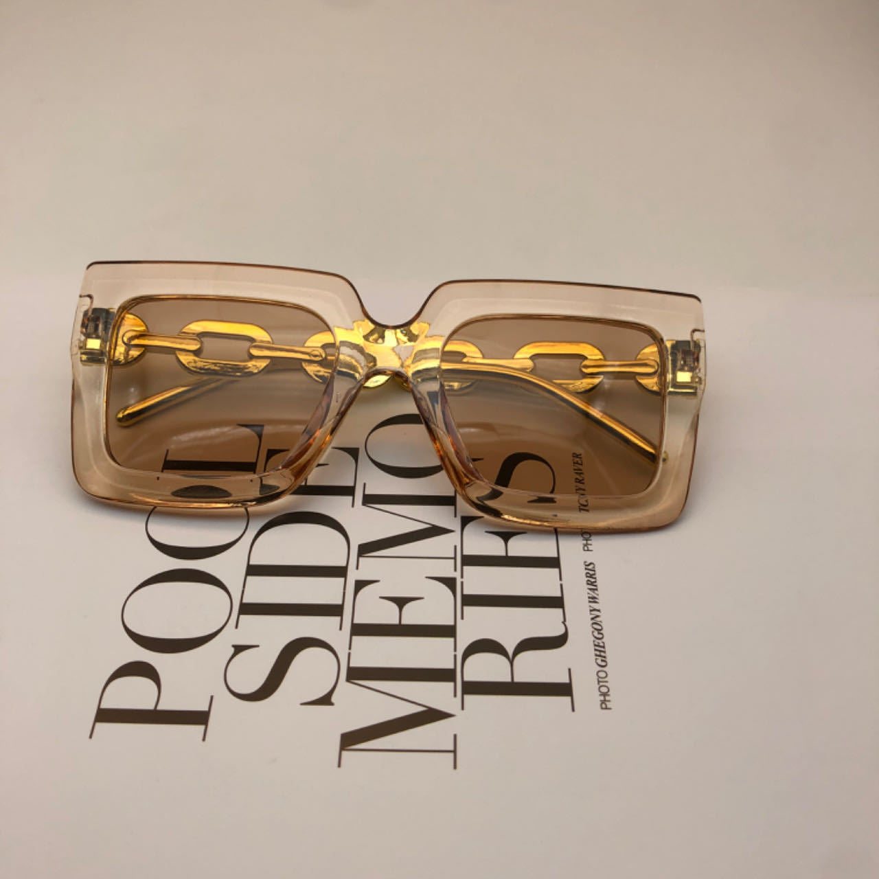 Retro Square Chain Sunglasses